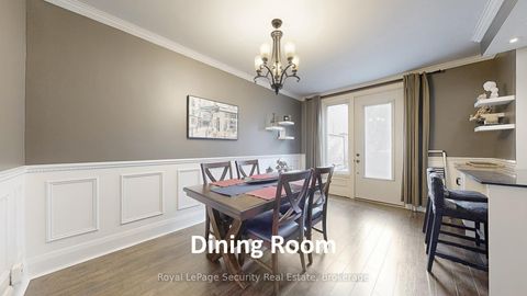 Photo 11 at 251 St Clair Avenue E, Moore Park, Toronto