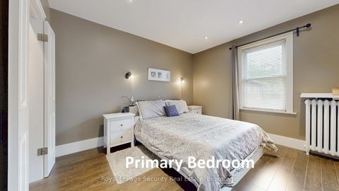 Photo 19 at 251 St Clair Avenue E, Moore Park, Toronto