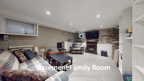 Photo 33 at 251 St Clair Avenue E, Moore Park, Toronto