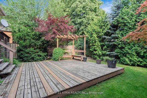 Photo 34 at 13 Sunnydale Drive S, Queensway, Toronto