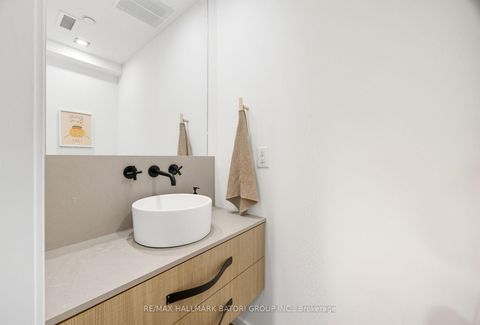 Photo 2 at 301 - 45 Dovercourt Road, Bellwoods, Toronto