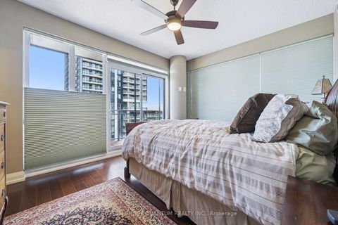 Photo 16 at 805 - 85 The Donway West, Don Mills, Toronto