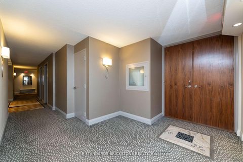 Photo 2 at 9D - 66 Collier Street, Moore Park, Toronto