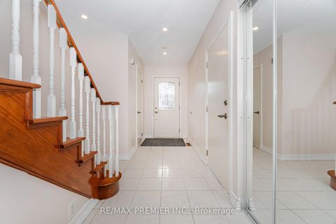 Photo 2 at 5 Magdalena Court, Jamestown, Toronto