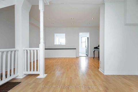 Photo 6 at 5 Teston Boulevard, Smythe, Toronto
