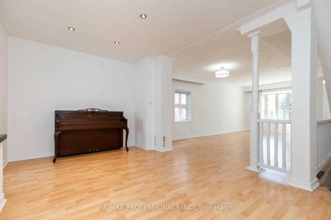 Photo 8 at 5 Teston Boulevard, Smythe, Toronto