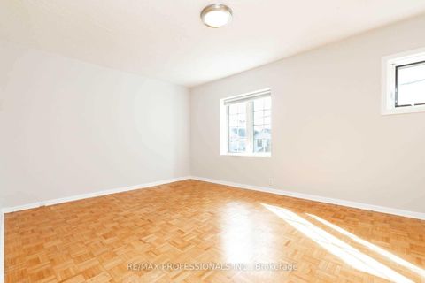 Photo 13 at 5 Teston Boulevard, Smythe, Toronto