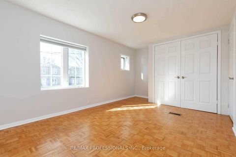 Photo 14 at 5 Teston Boulevard, Smythe, Toronto