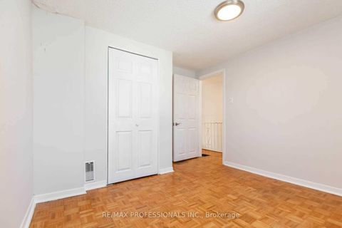 Photo 19 at 5 Teston Boulevard, Smythe, Toronto