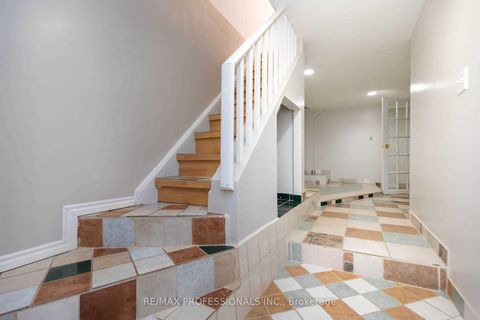 Photo 25 at 5 Teston Boulevard, Smythe, Toronto