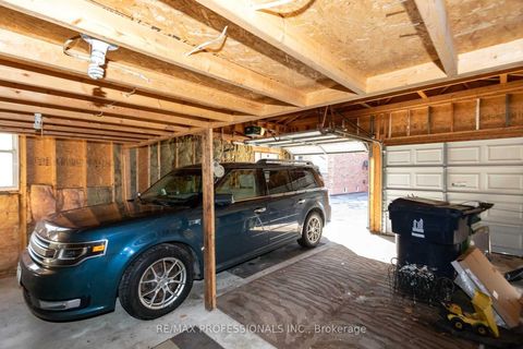 Photo 32 at 5 Teston Boulevard, Smythe, Toronto