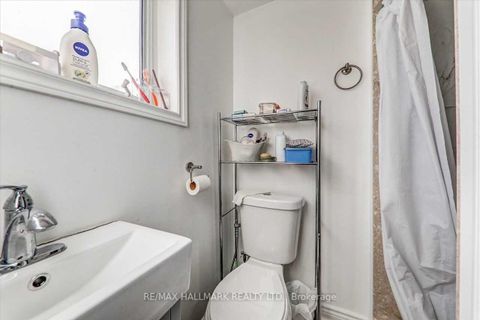 Photo 14 at 29 Tollgate Mews, Scarborough Village, Toronto