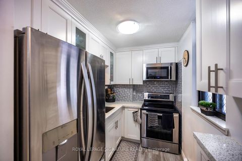 Photo 9 at 4203 - 50 Old Kingston Road, West Hill, Toronto