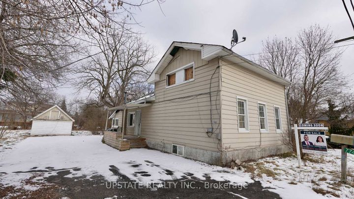 Photo 8 at 7749 Churchville Road, Bram West, Brampton