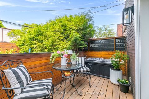 Photo 46 at 20 Fairview Boulevard, North Riverdale, Toronto