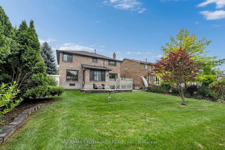 Photo 39 at 75 Barr Crescent, Heart Lake East, Brampton