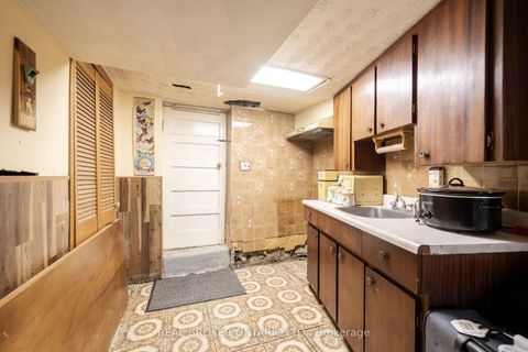 Photo 27 at 168 Brock Avenue, Little Portugal, Toronto
