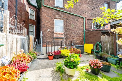 Photo 33 at 168 Brock Avenue, Little Portugal, Toronto