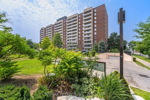 Photo 2 at 811 - 25 Four Winds Drive, York University Heights, Toronto