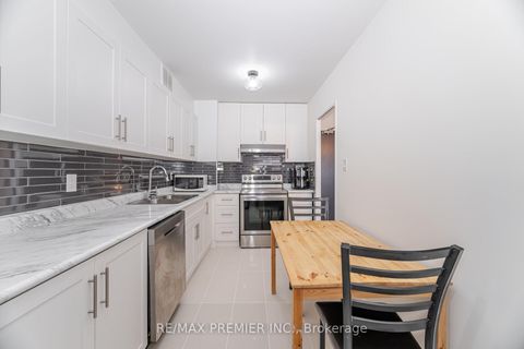 Photo 8 at 811 - 25 Four Winds Drive, York University Heights, Toronto