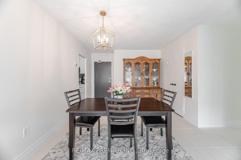 Photo 9 at 811 - 25 Four Winds Drive, York University Heights, Toronto
