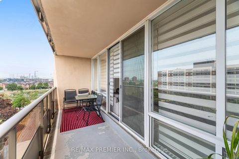 Photo 28 at 811 - 25 Four Winds Drive, York University Heights, Toronto