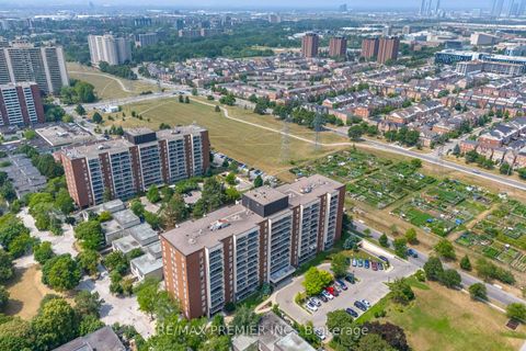 Photo 38 at 811 - 25 Four Winds Drive, York University Heights, Toronto