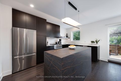 Photo 9 at 276 Oakwood Avenue, Oakwood Village, Toronto