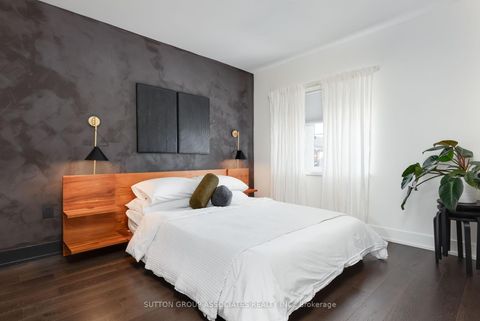 Photo 17 at 276 Oakwood Avenue, Oakwood Village, Toronto