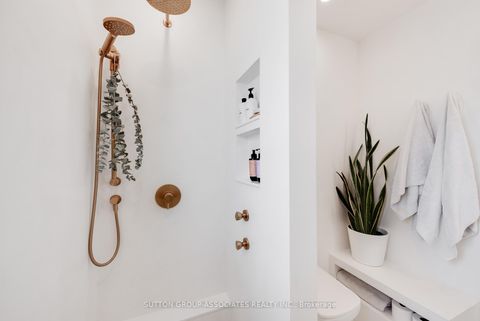 Photo 21 at 276 Oakwood Avenue, Oakwood Village, Toronto