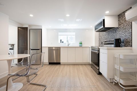 Photo 27 at 276 Oakwood Avenue, Oakwood Village, Toronto