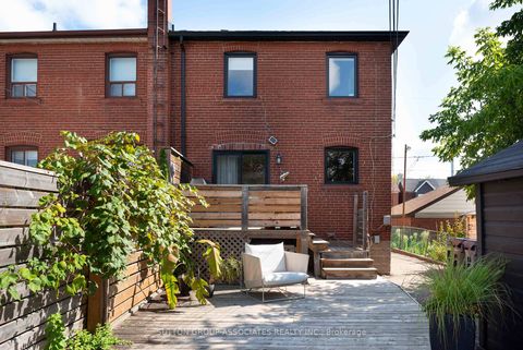 Photo 33 at 276 Oakwood Avenue, Oakwood Village, Toronto