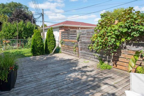 Photo 36 at 276 Oakwood Avenue, Oakwood Village, Toronto