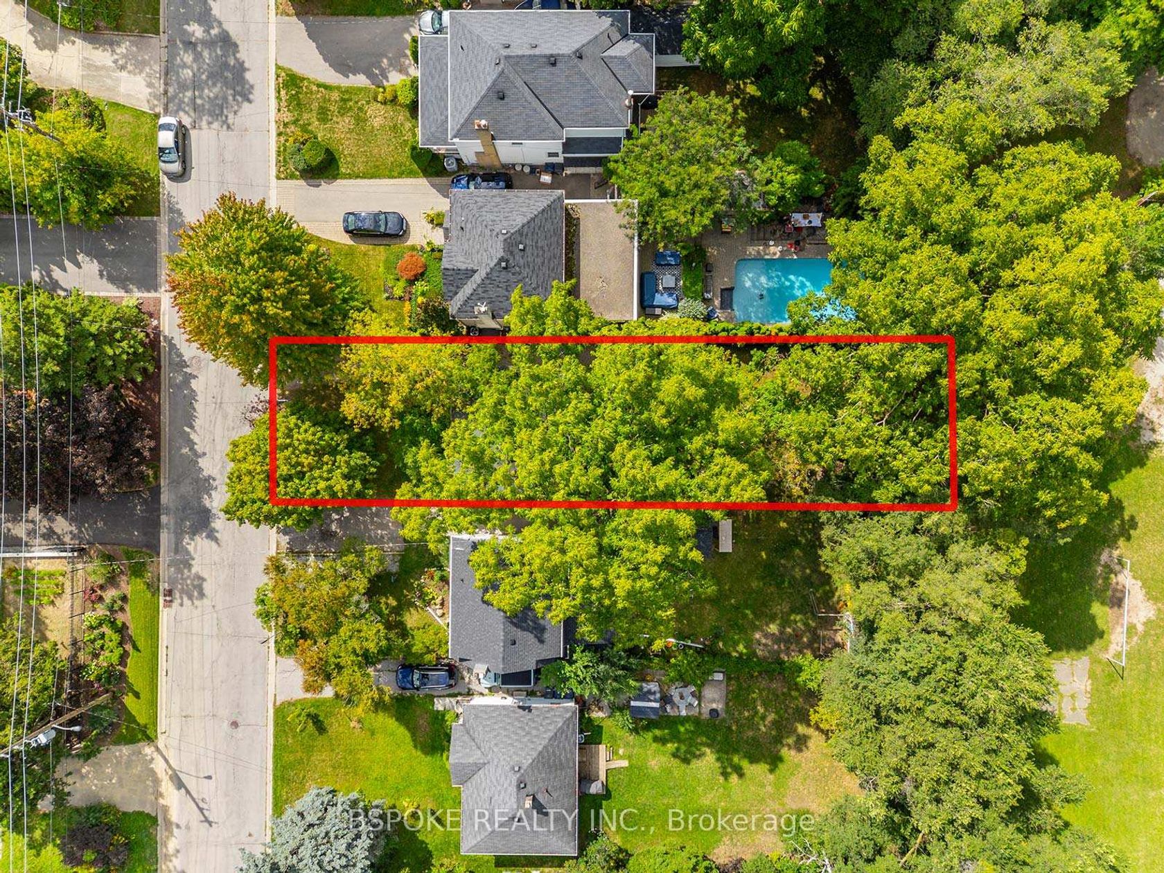24 Wentworth Avenue, Westgate, Toronto 