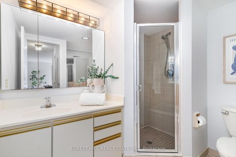 Photo 24 at 2004 - 3 Concorde Place, Don Mills, Toronto