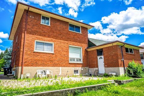 Photo 29 at 20 Macleod Street, Maple Leaf, Toronto