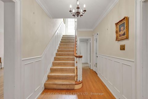 Photo 3 at 115 Strathallan Boulevard, Lawrence Park South, Toronto