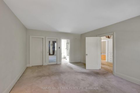 Photo 13 at 115 Strathallan Boulevard, Lawrence Park South, Toronto