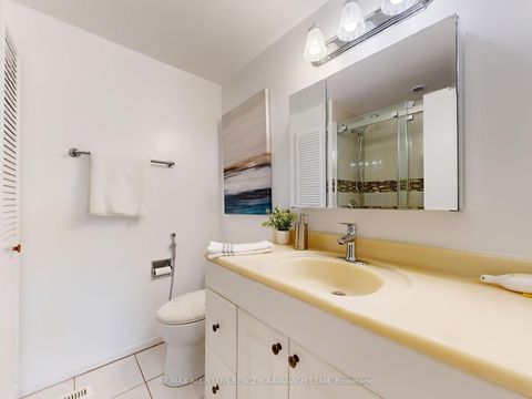 Photo 12 at 102 Valdor Drive, Agincourt North, Toronto