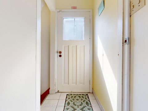 Photo 13 at 102 Valdor Drive, Agincourt North, Toronto