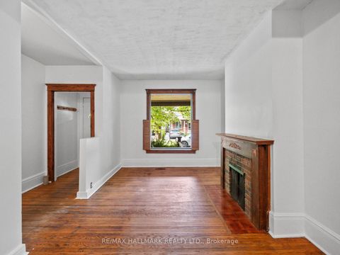 Photo 4 at 73 Withrow Avenue, North Riverdale, Toronto