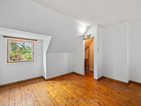 Photo 29 at 73 Withrow Avenue, North Riverdale, Toronto