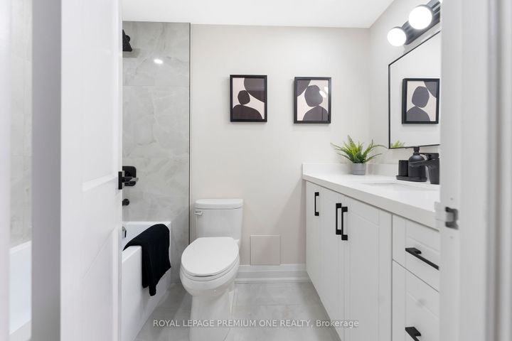 Photo 18 at 608 - 60 Southport Street, Swansea, Toronto