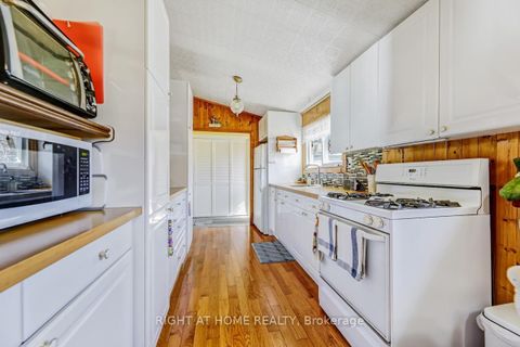 Photo 10 at 24 Brennan Avenue, South Shore, Barrie