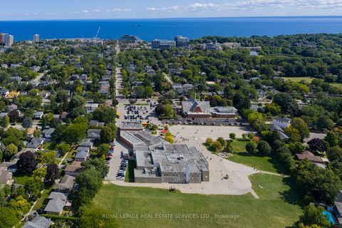 Photo 44 at 2448 Bridge Road, WO West, Oakville