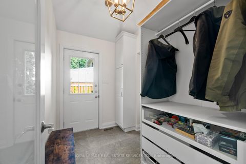 Photo 17 at 70 Chestnut Hills Parkway, Humber Valley, Toronto
