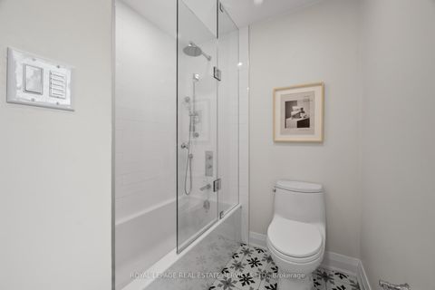 Photo 29 at 70 Chestnut Hills Parkway, Humber Valley, Toronto