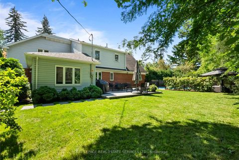 Photo 43 at 70 Chestnut Hills Parkway, Humber Valley, Toronto