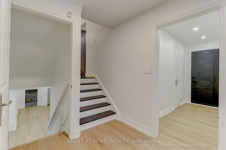 Photo 12 at 44 Beamsville Drive, Steeles, Toronto