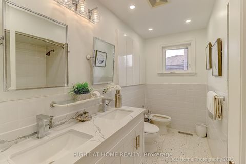 Photo 9 at 44 Beamsville Drive, Steeles, Toronto Photo 9 at 44 Beamsville Drive, Steeles, Toronto